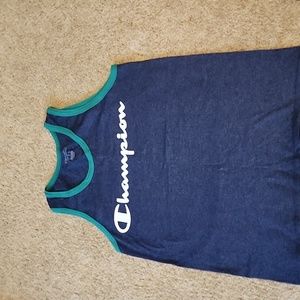 Champions tank